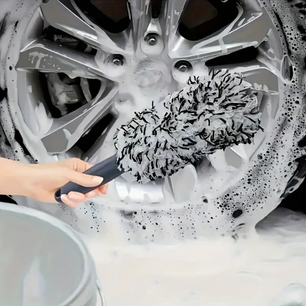 Wheel Brush in Use