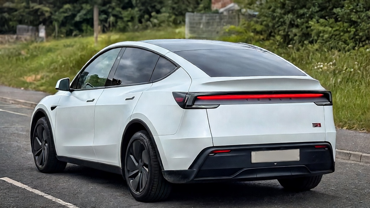 Tesla Model Y Juniper accessories UK